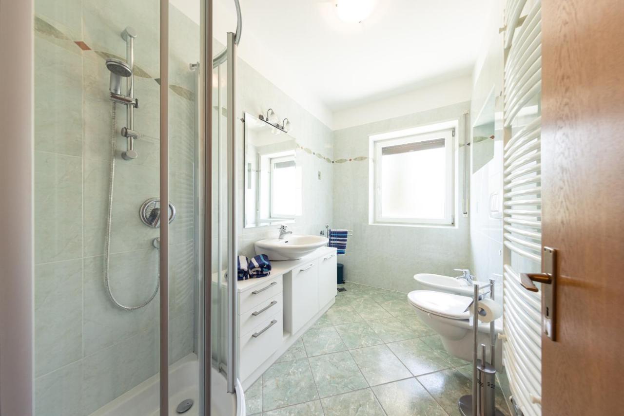 Apartament Haus Dorfblick Caldaro Zewnętrze zdjęcie